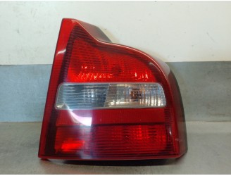 Recambio de piloto trasero derecho para volvo s80 berlina 2.5 d referencia OEM IAM 9154479 9187925 