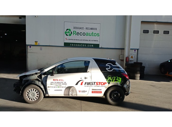 opel corsa d del año 2010
