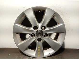 Recambio de llanta para toyota corolla verso (r1) 1.8 16v cat referencia OEM IAM 426110F100 R1661/2JX16ET45 