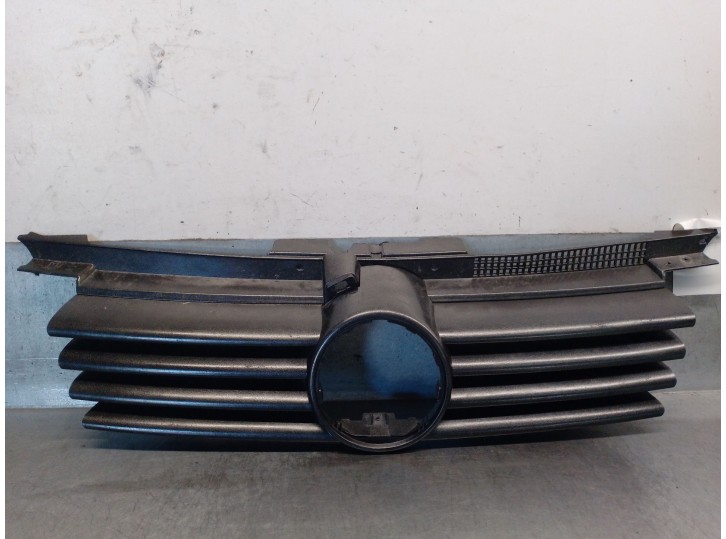 Recambio de rejilla delantera para volkswagen bora variant (1j6) 1.9 tdi referencia OEM IAM 1J5853655C 1J5853655C 