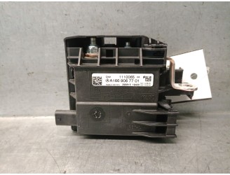 Recambio de caja reles / fusibles para mercedes-benz gle (w166) 250 d 4-matic (166.004) referencia OEM IAM A1669067701 