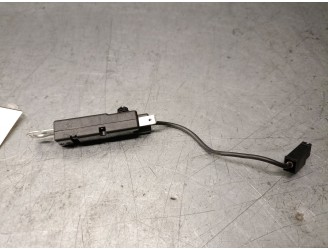 Recambio de antena para mercedes-benz gle (w166) 250 d 4-matic (166.004) referencia OEM IAM A1668201489 