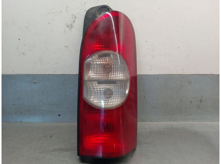 Recambio de piloto trasero derecho para opel movano a furgoneta (x70) 2.5 dti (fd) referencia OEM IAM 9160817 4500517 