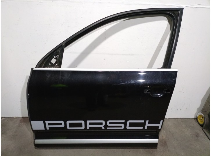 Replacement left front door for Porsche Cayenne (9PA) 3.6 OEM IAM reference 