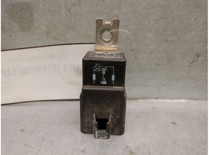 Recambio de rele para land rover range rover iii (l322) 3.6 d 4x4 referencia OEM IAM 94VG14N089F18 94VG14N089F18 