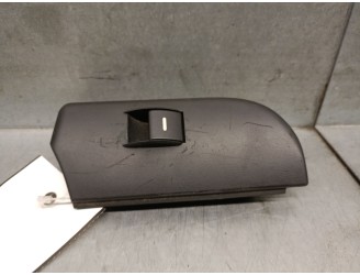 Recambio de mando elevalunas trasero izquierdo para land rover range rover iii (l322) 3.6 d 4x4 referencia OEM IAM YUF000102 YUF