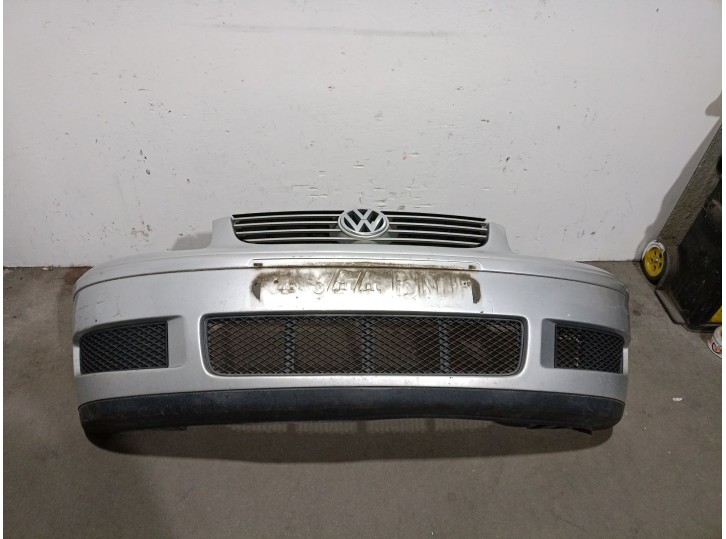 Replacement front bumper for Volkswagen Polo Saloon (6N2) 1.4 16V OEM IAM reference 6N0807217E 6N0807217E 