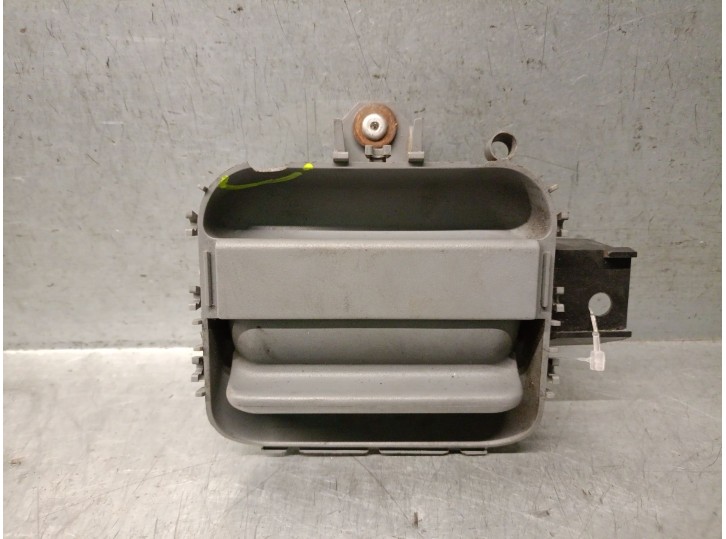 Recambio de maneta interior trasera derecha para fiat ulysse (220_) 1.9 td referencia OEM IAM 1479141077 1479142799 