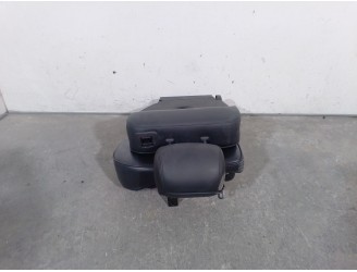 Recambio de asientos trasero derecho para land rover range rover iii (l322) 3.6 d 4x4 referencia OEM IAM HTG000040 HTG000040 