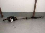 Recambio de palanca cambio para opel movano a furgoneta (x70) 2.5 dti (fd) referencia OEM IAM 8200201293 4415419 