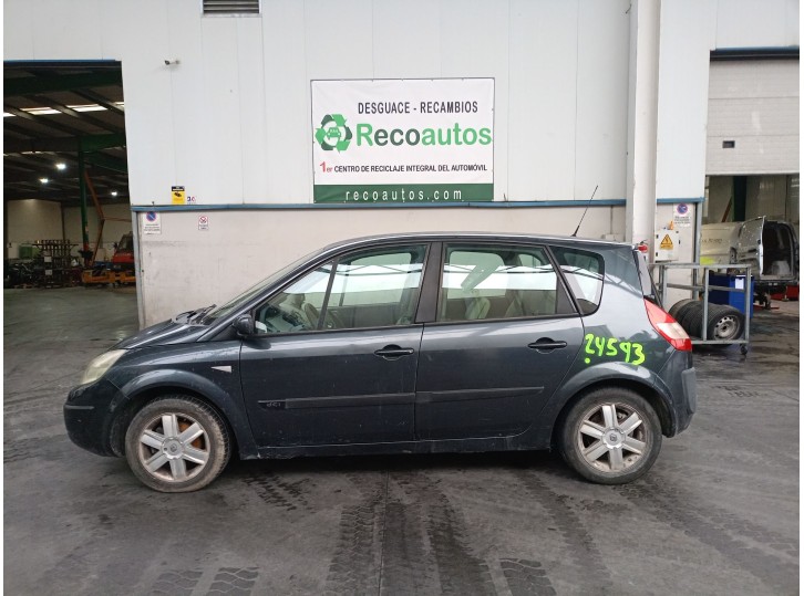renault scenic ii del año 2004