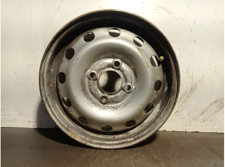 Recambio de llanta para renault twingo (co6) 1.3 cat referencia OEM IAM 7700823528 R134.50BX13FHET36 