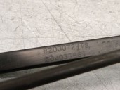 Recambio de brazo limpia delantero derecho para opel movano a furgoneta (x70) 2.5 dti (fd) referencia OEM IAM 8200072778 4500923