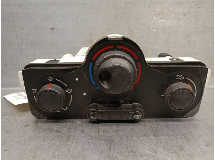 Recambio de mando calefaccion / aire acondicionado para renault clio iii 1.5 dci diesel cat referencia OEM IAM 7701060017 770106