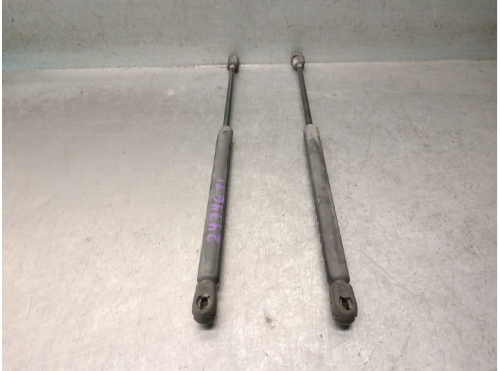 Recambio de amortiguadores maletero / porton para volkswagen polo berlina (6n2) 1.4 16v referencia OEM IAM 6N0827550A 6N0827550A