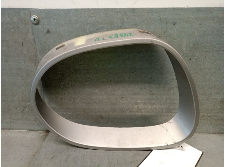 Recambio de molduras traseras para porsche cayenne (9pa) 3.6 referencia OEM IAM 7L5807836 95550583801 