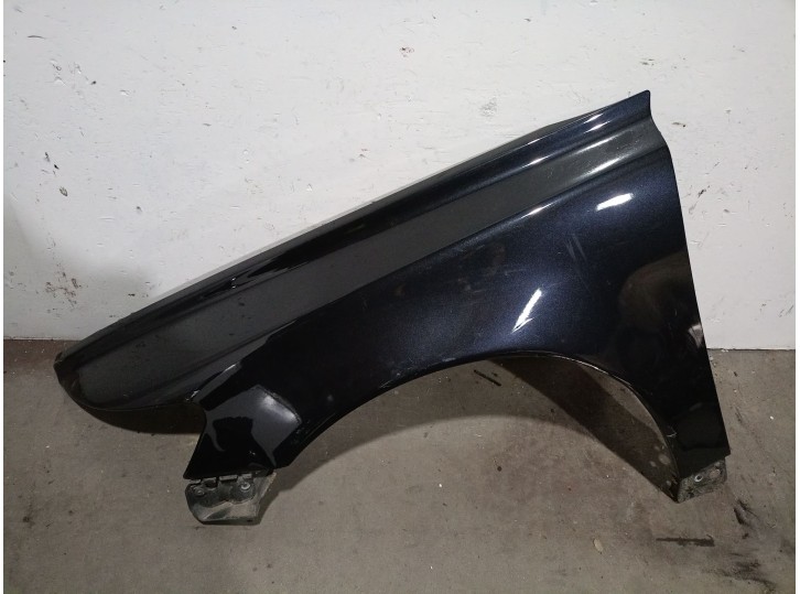 Recambio de aleta delantera izquierda para volvo v50 familiar 2.4i kinetic referencia OEM IAM 31297540 31297540 