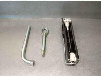 Recambio de util rueda repuesto para seat ibiza iv (6j1, 6j5) 1.4 referencia OEM IAM 6R0011031B 6R0011031B 