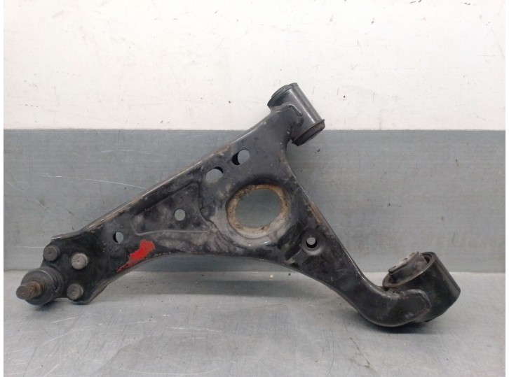 Recambio de brazo suspension inferior delantero izquierdo para opel mokka x 1.6 cdti dpf referencia OEM IAM 94540668 352551 