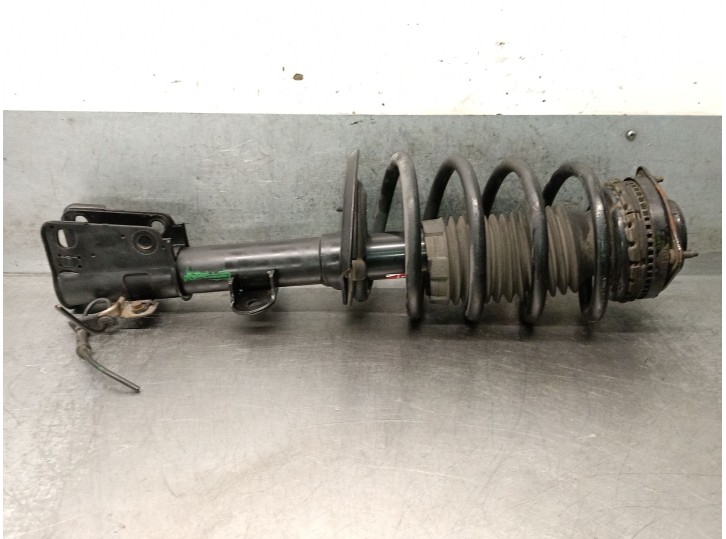 Recambio de amortiguador delantero derecho para chrysler grand voyager v (rt) 2.8 crd referencia OEM IAM 04743988AC 4743657AA 