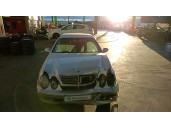 mercedes-benz clase clk (w208) coupe del año 2000