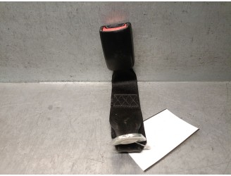 Recambio de enganche cinturon trasero central para tata indica 2006 1.4 63 kw referencia OEM IAM 475SI48 475SI48 