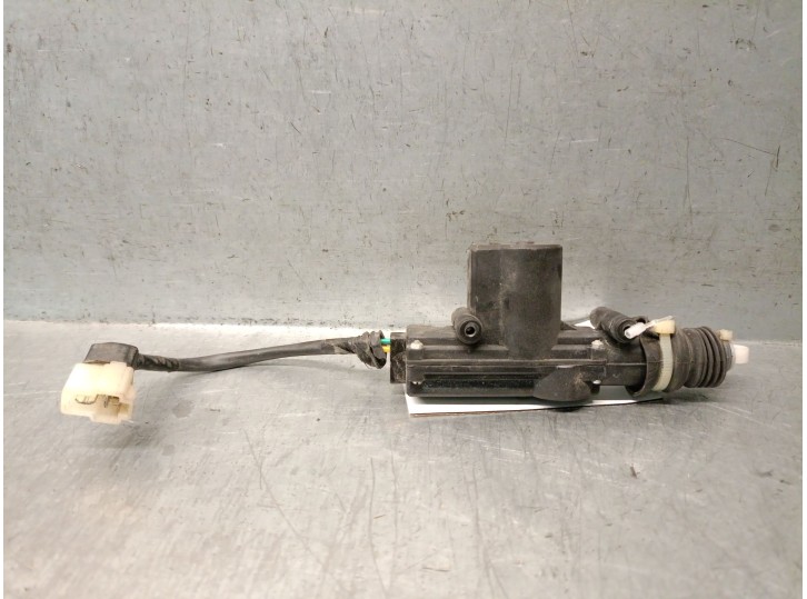 Recambio de motor cierre centralizado delantero derecho para tata indica 2006 1.4 63 kw referencia OEM IAM 475SI48 475SI48 