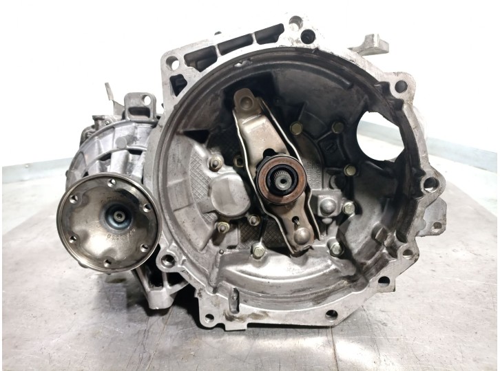Recambio de caja cambios para volkswagen passat berlina (3c2) 1.9 tdi referencia OEM IAM HNV 0A4300045F 142461