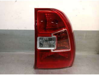 Recambio de piloto trasero derecho para kia sportage ii (je_, km_) 2.0 i 16v referencia OEM IAM 9240203000 9240203000 