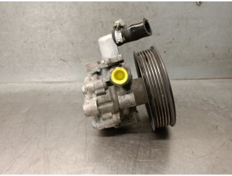 Recambio de bomba servodireccion para hyundai tucson (jm) 2.0 crdi cat referencia OEM IAM 571002E300 571002E300 