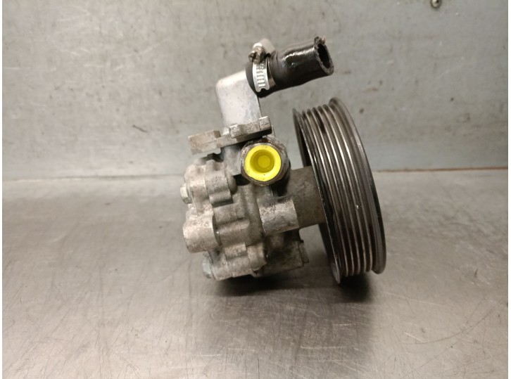 Recambio de bomba servodireccion para hyundai tucson (jm) 2.0 crdi cat referencia OEM IAM 571002E300 571002E300 