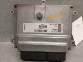 Recambio de centralita motor uce para volvo v50 familiar 2.4i kinetic referencia OEM IAM P30650677 0797009132