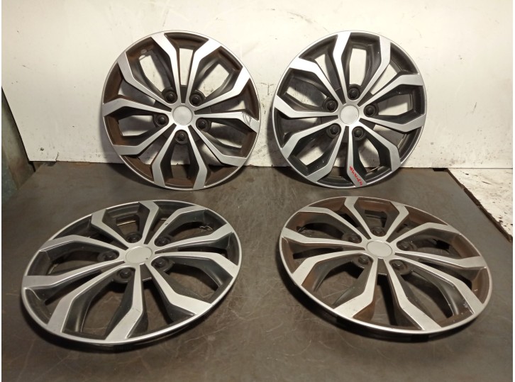 Recambio de tapacubos para ford focus berlina (cap) 1.6 tdci cat referencia OEM IAM 972151133 