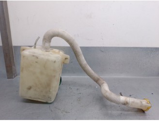 Replacement washer fluid reservoir for Tata Indica 2006 1.4 63 kW OEM IAM reference 475SI48 