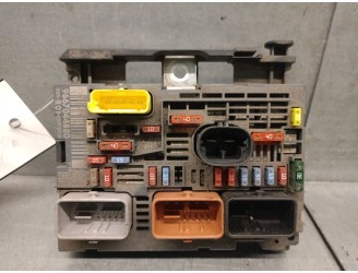 Recambio de caja reles / fusibles para citroën c4 picasso i monospace (ud_) 1.6 hdi referencia OEM IAM 9667044880 9667044880 