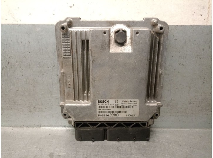 Recambio de centralita motor uce para jeep compass 2.0 crd cat referencia OEM IAM P05094599AD 0281013444
