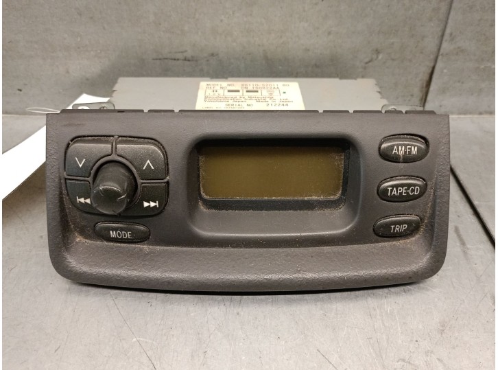 Recambio de sistema audio / radio cd para toyota yaris (ncp1/nlp1/scp1) 1.0 cat referencia OEM IAM 8611052011B0 8611052011B0 