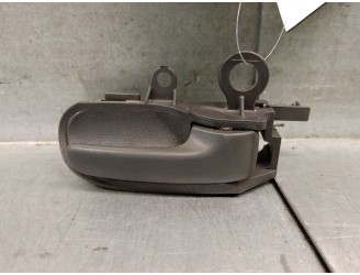 Recambio de maneta interior trasera derecha para toyota yaris (ncp1/nlp1/scp1) 1.0 cat referencia OEM IAM 6920552010B0 692055201