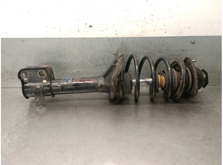 Recambio de amortiguador delantero derecho para tata indica 2006 1.4 63 kw referencia OEM IAM 282032100136 