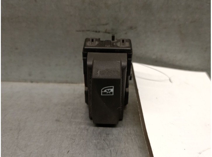 Recambio de interruptor para dacia logan ii 1.5 blue dci 95 (l8jl) referencia OEM IAM 254295935R 254295935R 