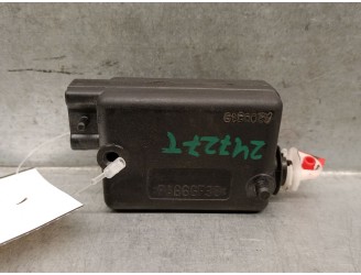 Recambio de motor cierre centralizado porton para dacia logan ii 1.5 blue dci 95 (l8jl) referencia OEM IAM 7700712901 7700712901