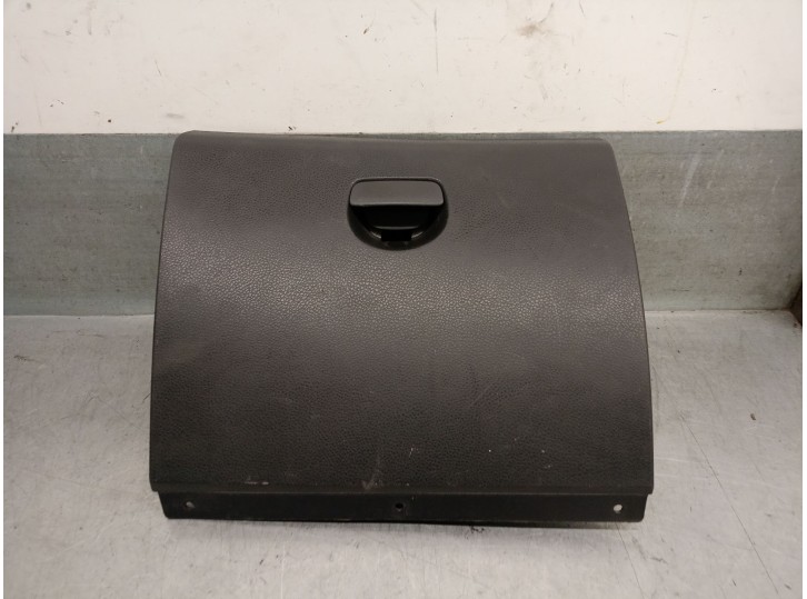 Recambio de guantera para dacia logan ii 1.5 blue dci 95 (l8jl) referencia OEM IAM 1127594XCF 685116430R 