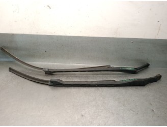 Recambio de brazo limpia delantero derecho para renault vel satis (bj0_) 2.0 dci (bj03, bj0b) referencia OEM IAM 8200006450H 770