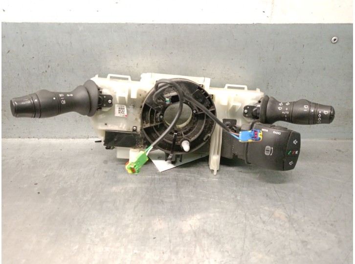 Recambio de mando luces para renault scénic iii (jz0/1_) 1.5 dci referencia OEM IAM 255670016R 255670016R 