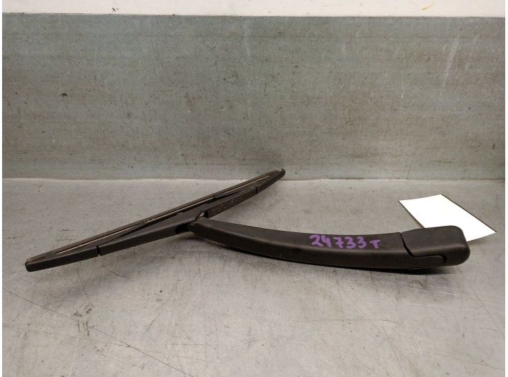 Recambio de brazo limpia trasero para ford fiesta (cb1) 1.6 tdci cat referencia OEM IAM 1513761 1513761 