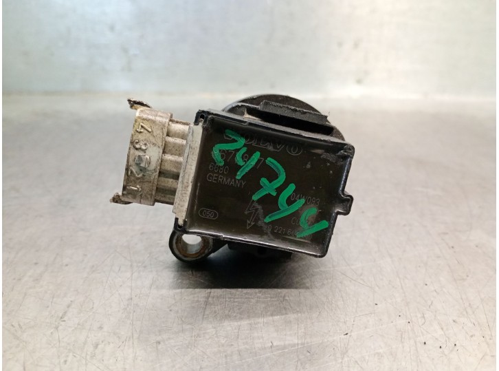 Recambio de bobina encendido para volvo v50 familiar 2.4i kinetic referencia OEM IAM 8677837 30713417 1220703027