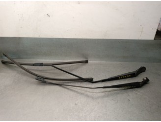 Recambio de brazo limpia delantero derecho para renault scénic iii (jz0/1_) 1.5 dci referencia OEM IAM 288860003R 288865664R 