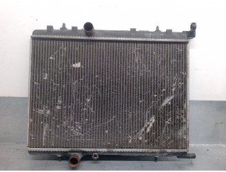 Recambio de radiador agua para citroën xsara berlina 2.0 hdi cat (rhy / dw10td) referencia OEM IAM 9637040680 133307 