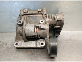 Recambio de tensor correa auxiliar para volvo v50 familiar 2.4i kinetic referencia OEM IAM 30650957 31251652 8692808