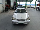 mercedes-benz clase c (w203) berlina del año 2000
